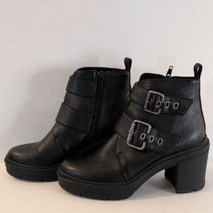 Rocket Dog Black Buckle Ankle Boots Size 6